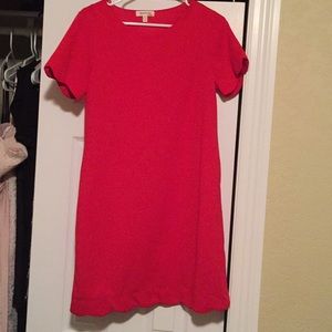 Short sleeve red dress